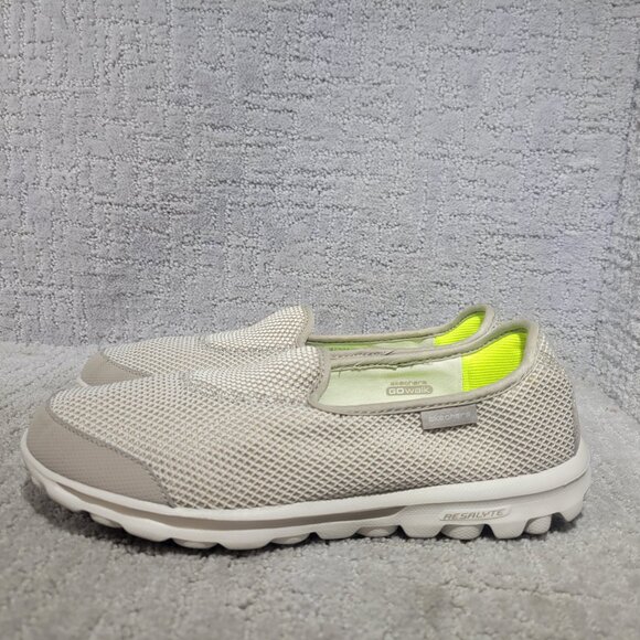 Skechers Rival Go Walk Women's Size US 9.5 Gray Memory Form Fit Slip On Shoes - Picture 1 of 9